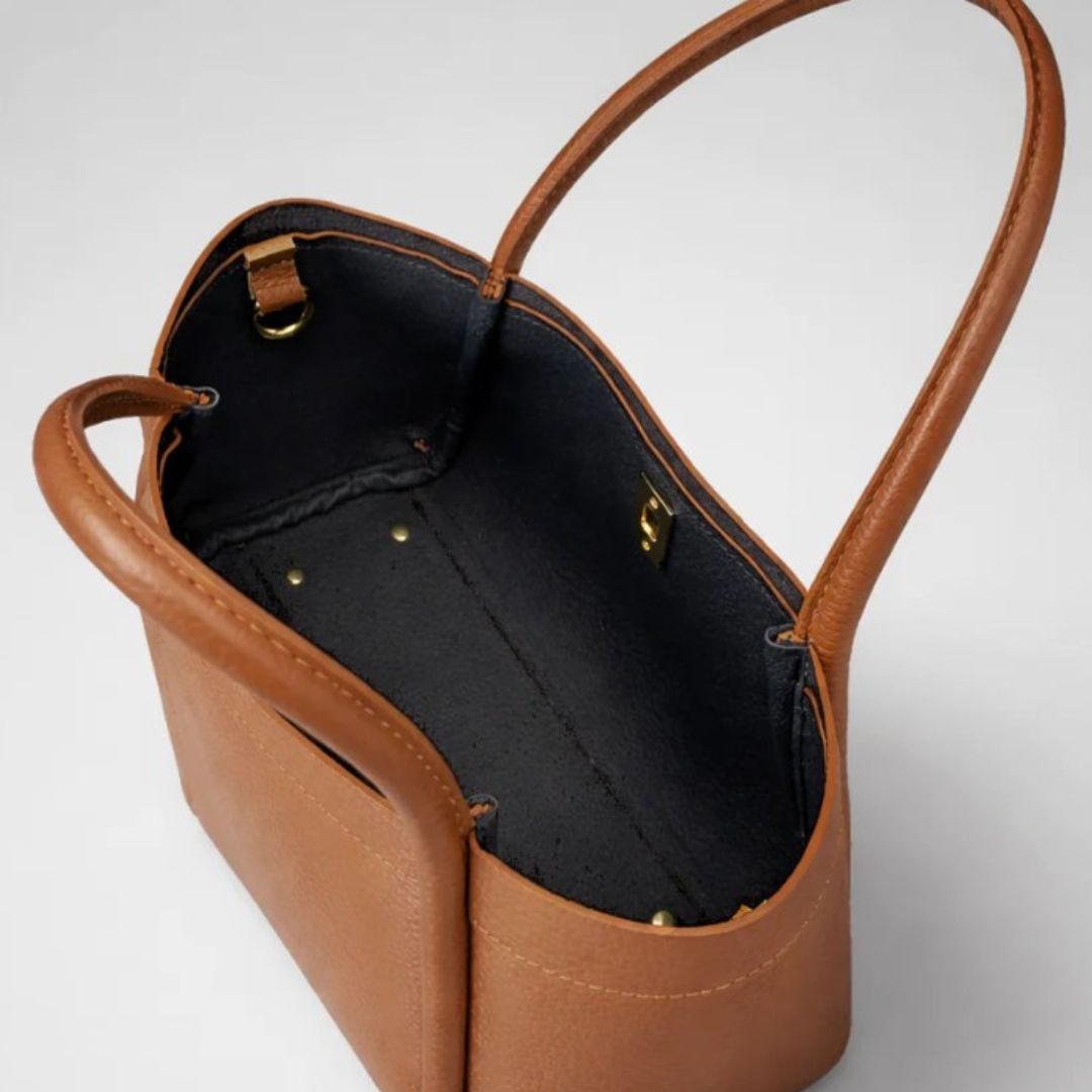 Adria Leather Handbag Navy | Betsy & Floss