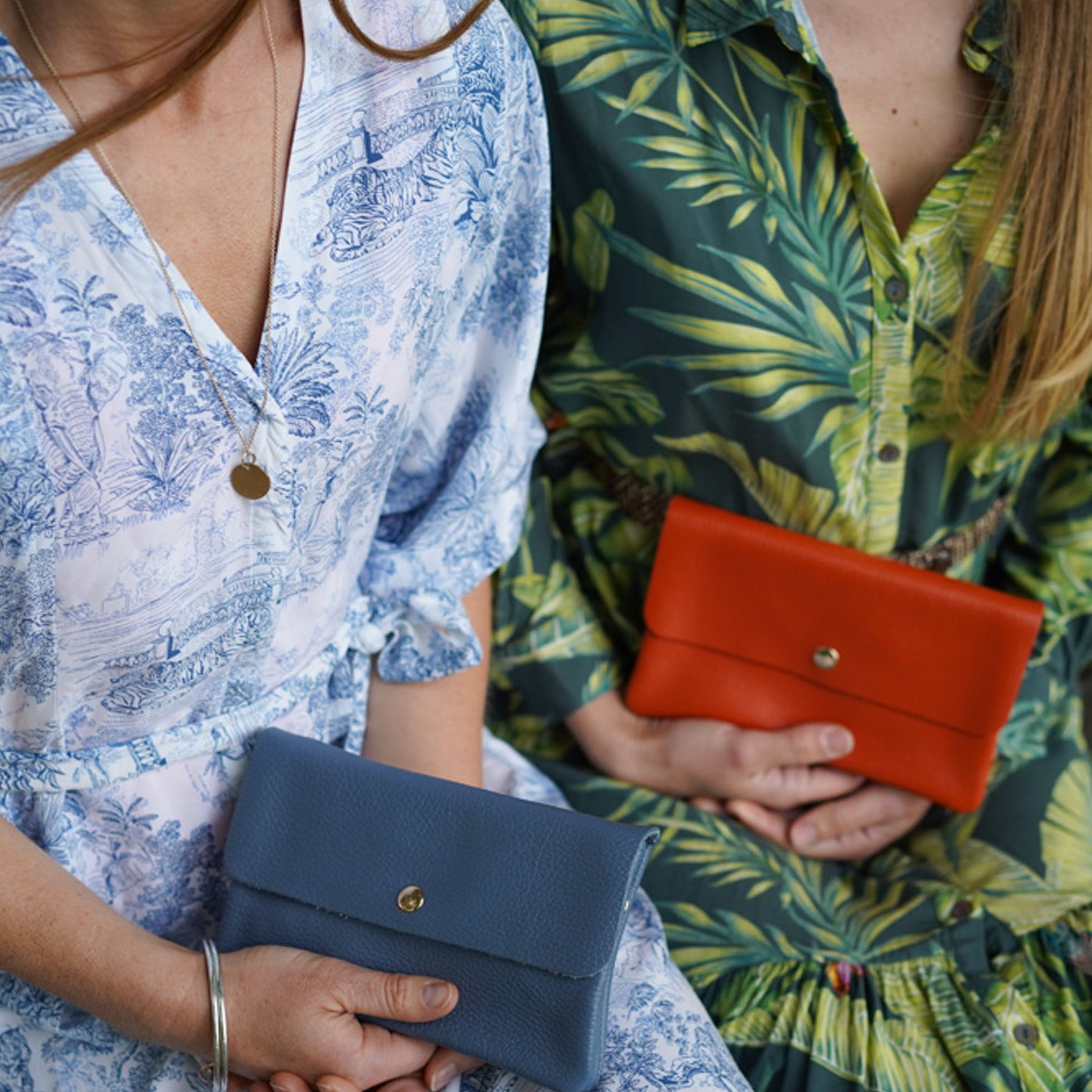 Como Shoulder and Clutch Bag Olive Green | Betsy & Floss