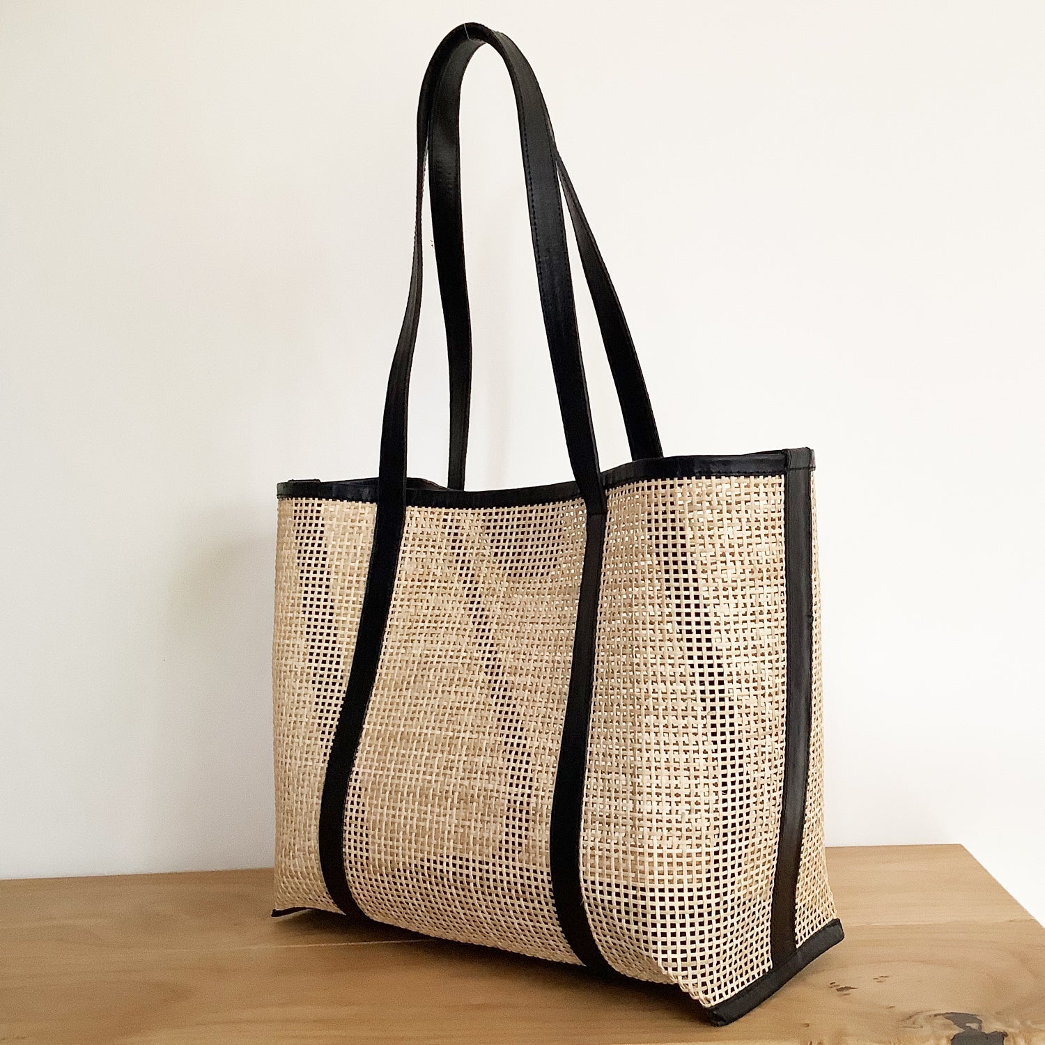 Melang Basket Bag - PREORDER Tan | Betsy & Floss