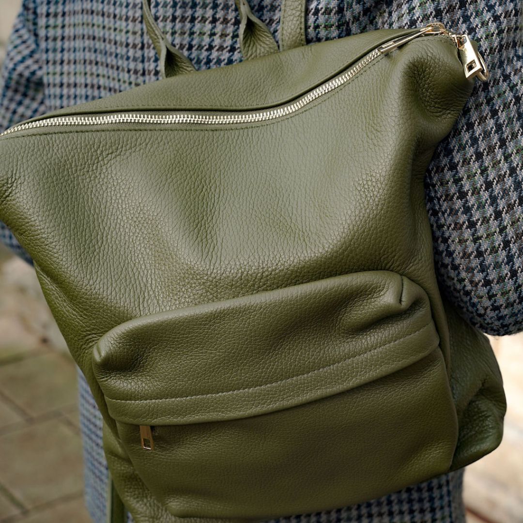 Tivoli Leather Backpack or Shoulder Bag Navy | Betsy & Floss