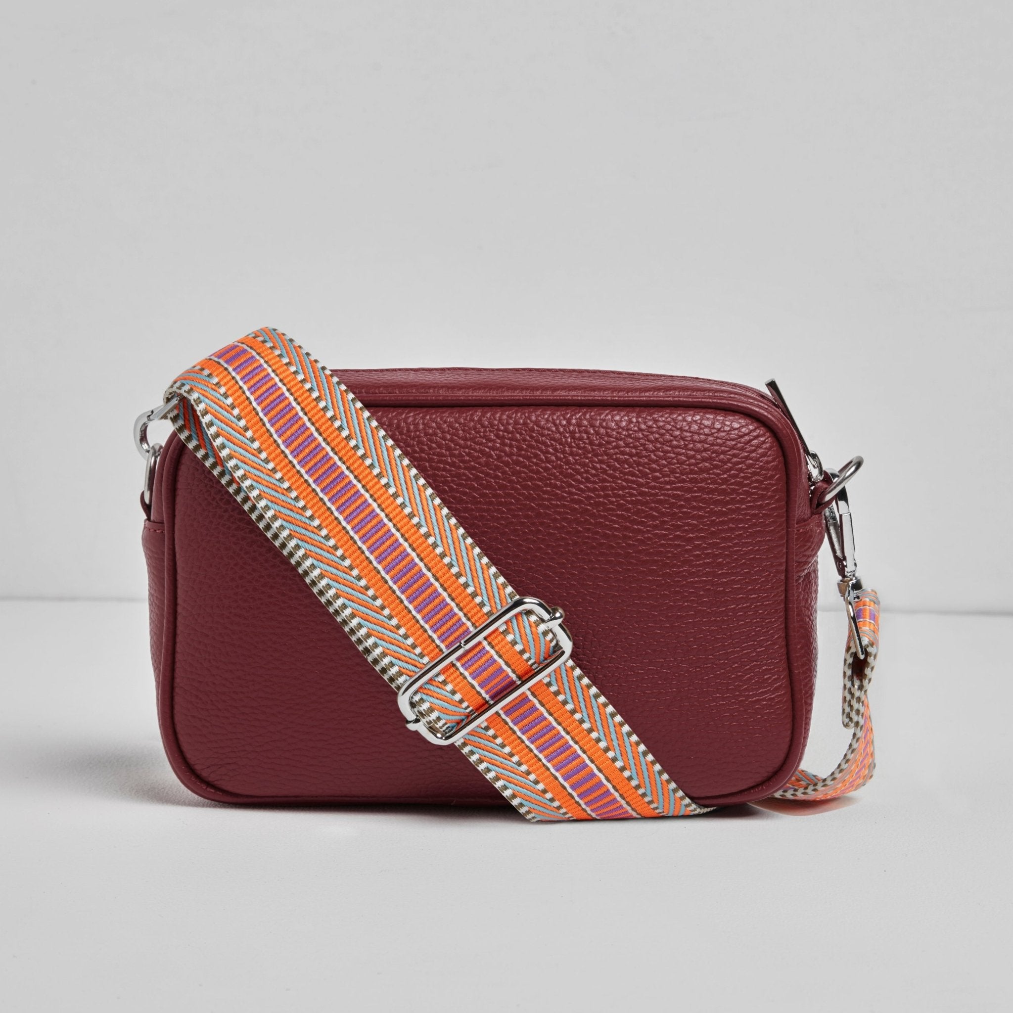 Florence Crossbody Bag in Burgundy Burgundy | Betsy & Floss