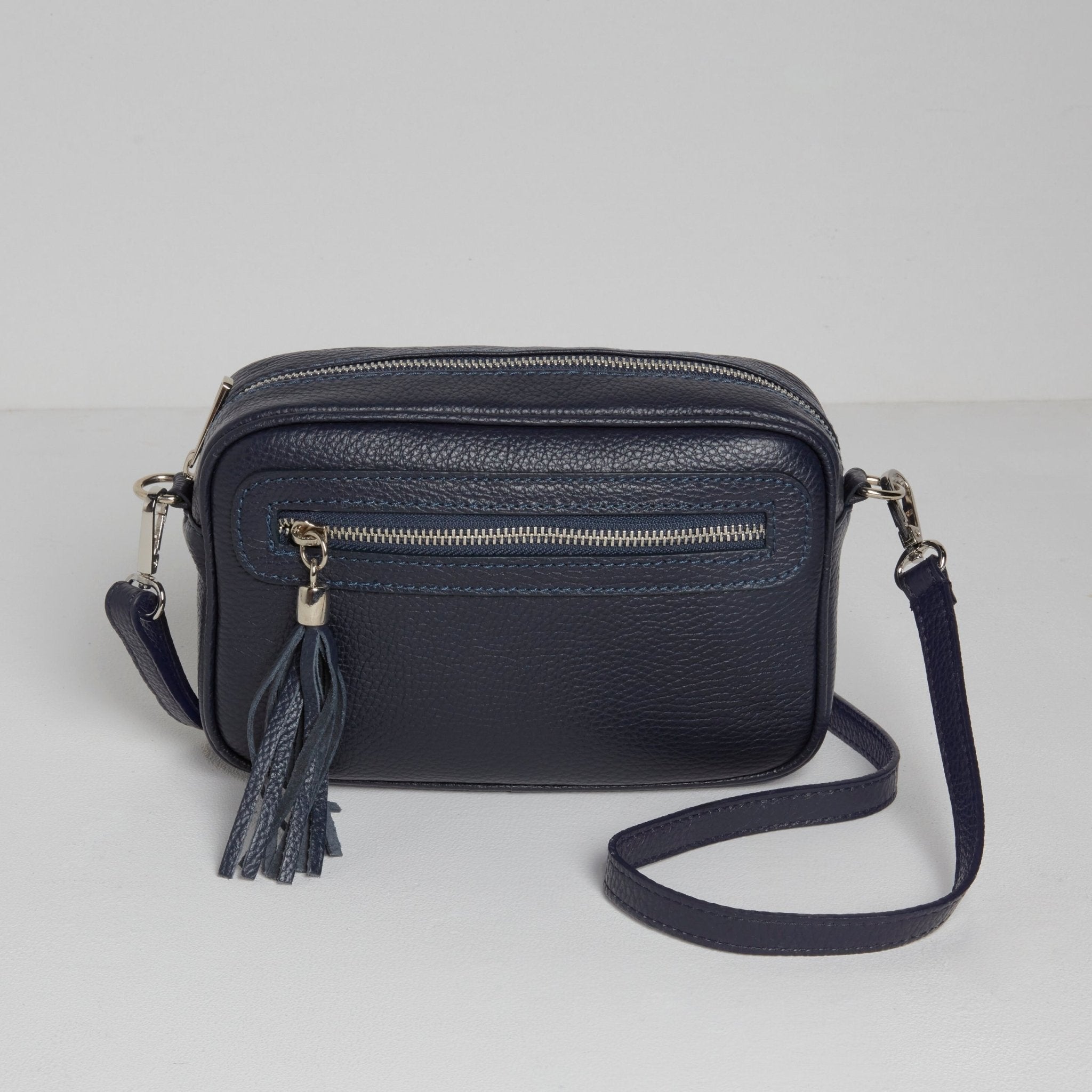 Florence Crossbody Bag in Navy with Nautical Strap Navy Blue | Betsy & Floss