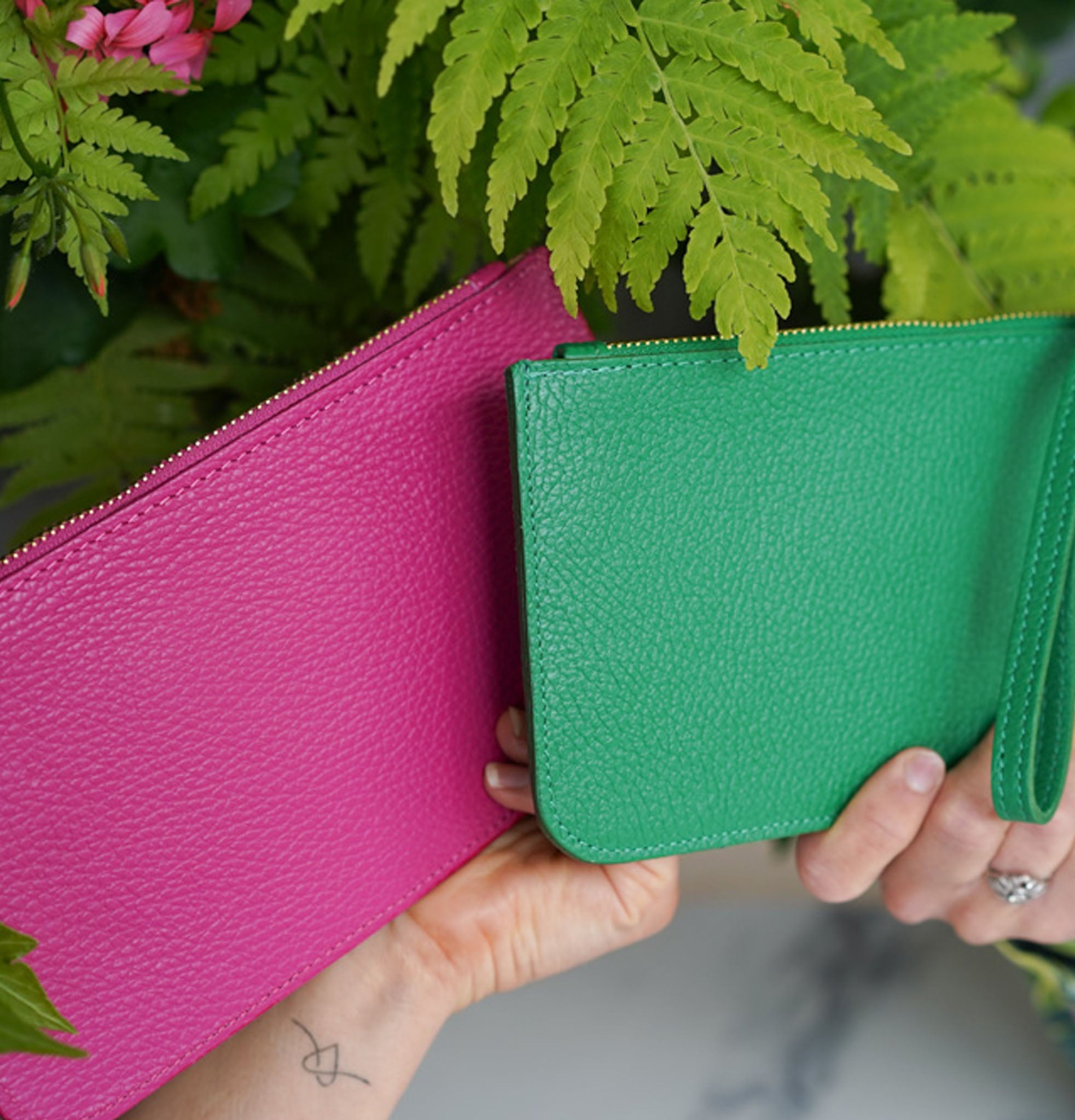 Large Clutch Purse Fuchsia | Betsy & Floss