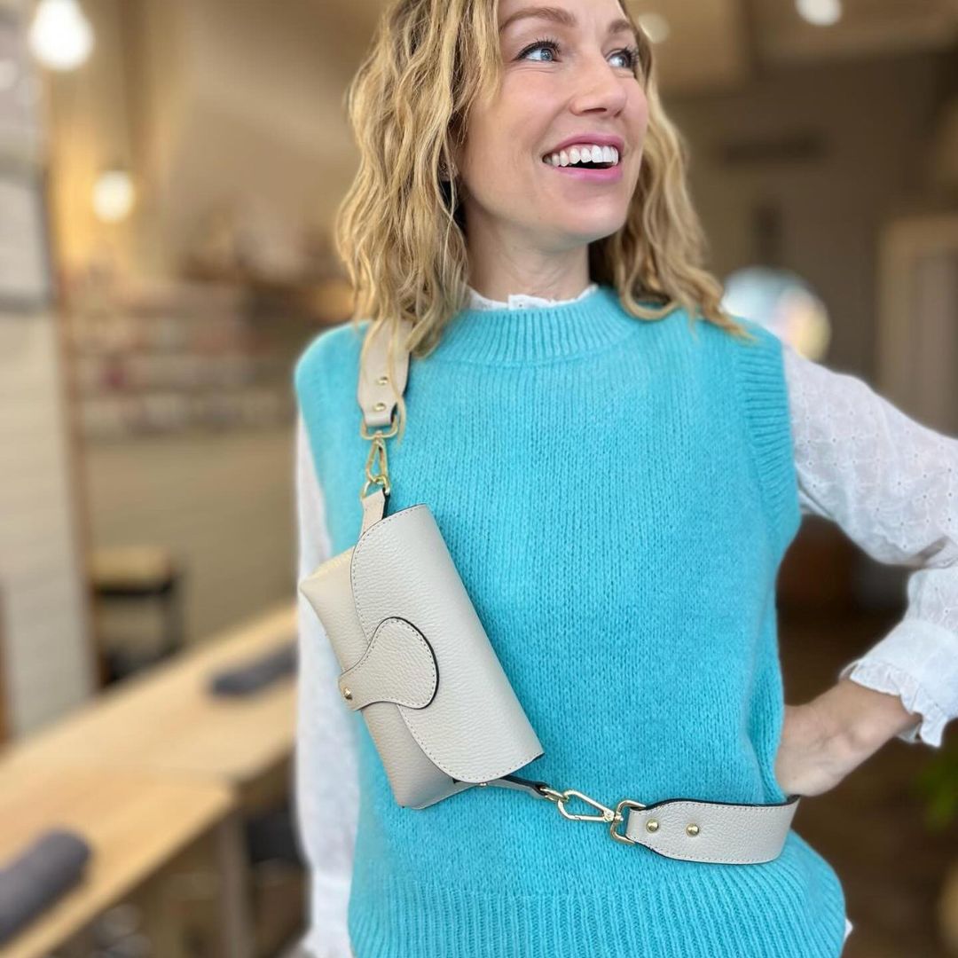 Large Luca Crossbody Bag Navy | Betsy & Floss