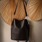 Lecco Leather Bucket Bag Navy Blue | Betsy & Floss