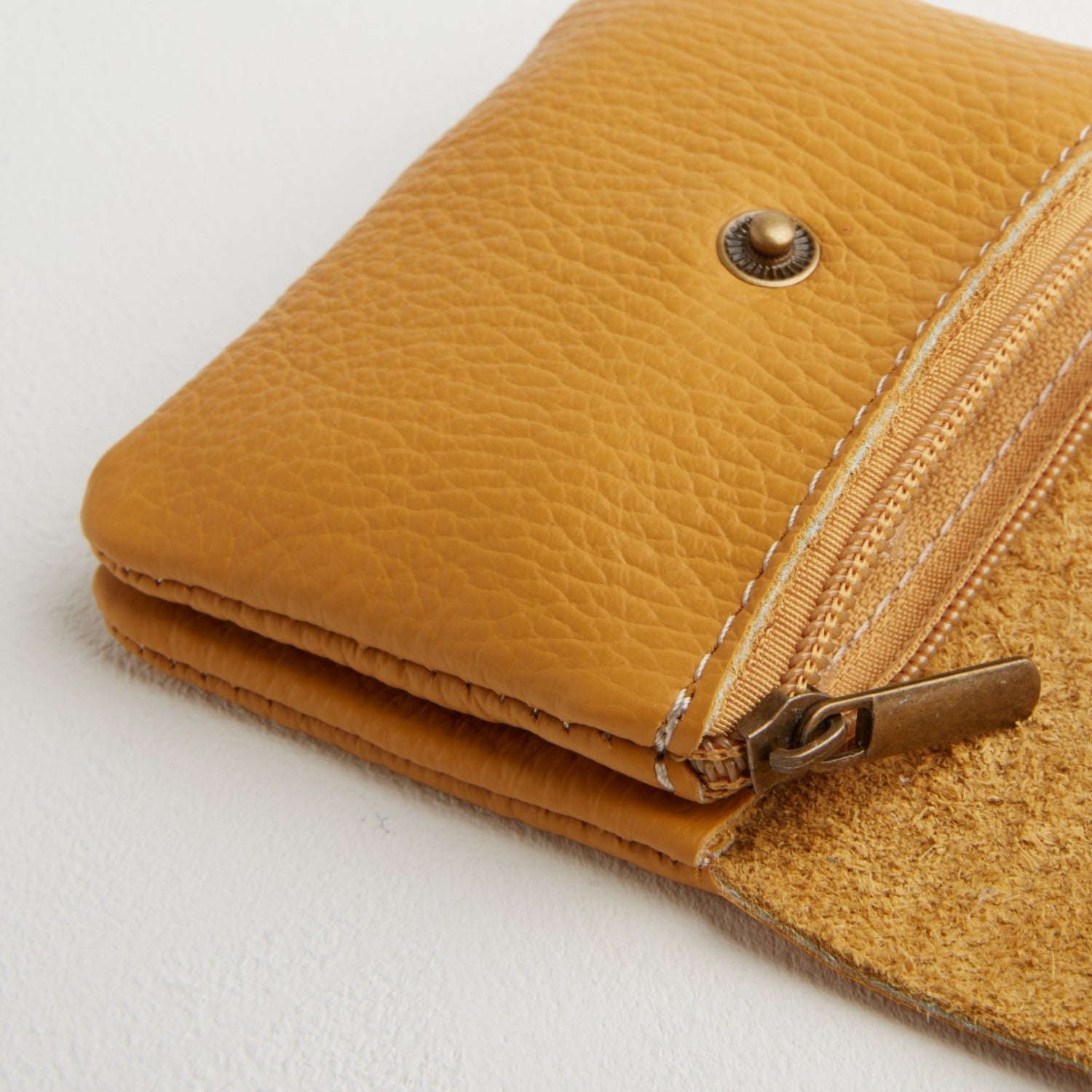 Small Leather Purse Mustard | Betsy & Floss