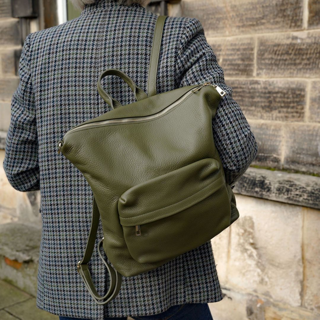 Tivoli Leather Backpack or Shoulder Bag Navy | Betsy & Floss