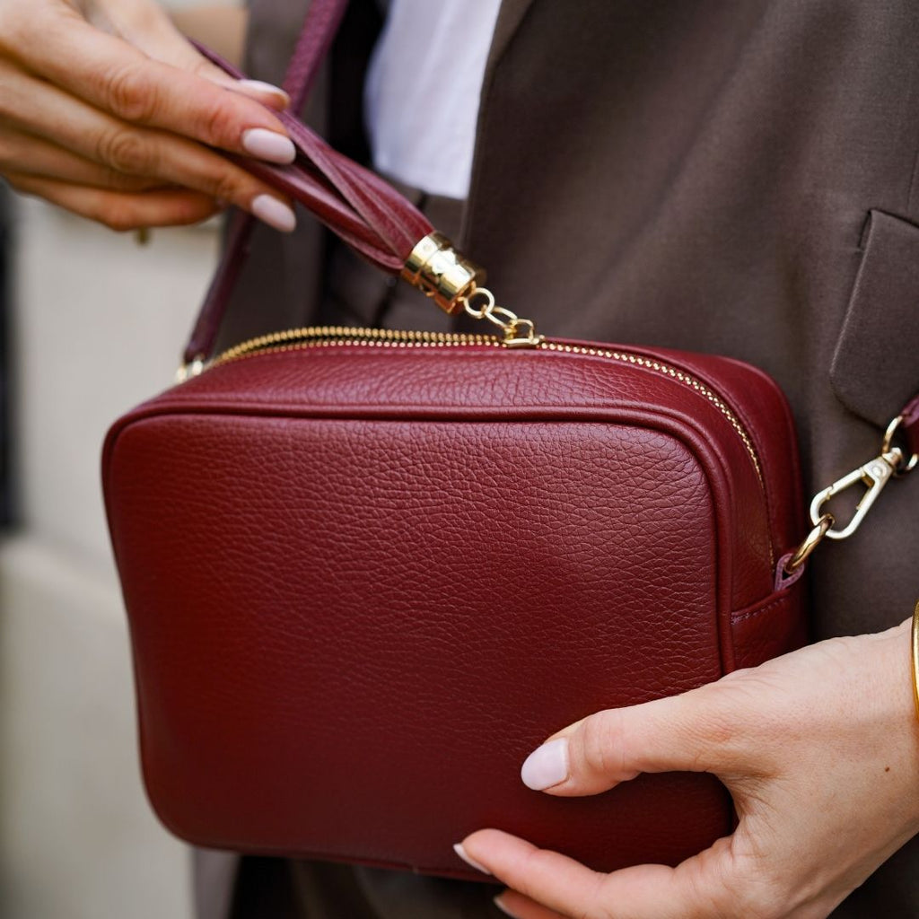 Verona Crossbody Tassel Bag Chocolate Brown | Betsy & Floss